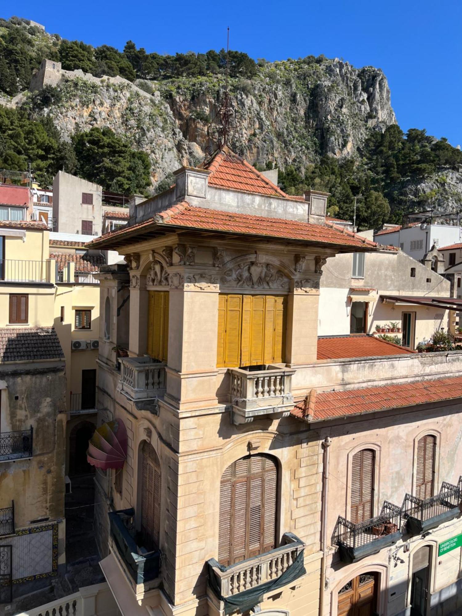 Window On The Sunset Apartment Cefalu Bagian luar foto